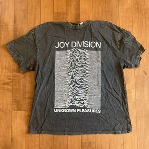 COPY - joy division H&M tee new with tags